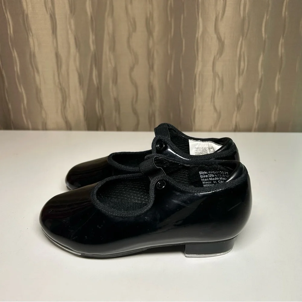 🌺 Revolution Dance Toddler Girl's 12.5 Black Patent Buckle Tap
